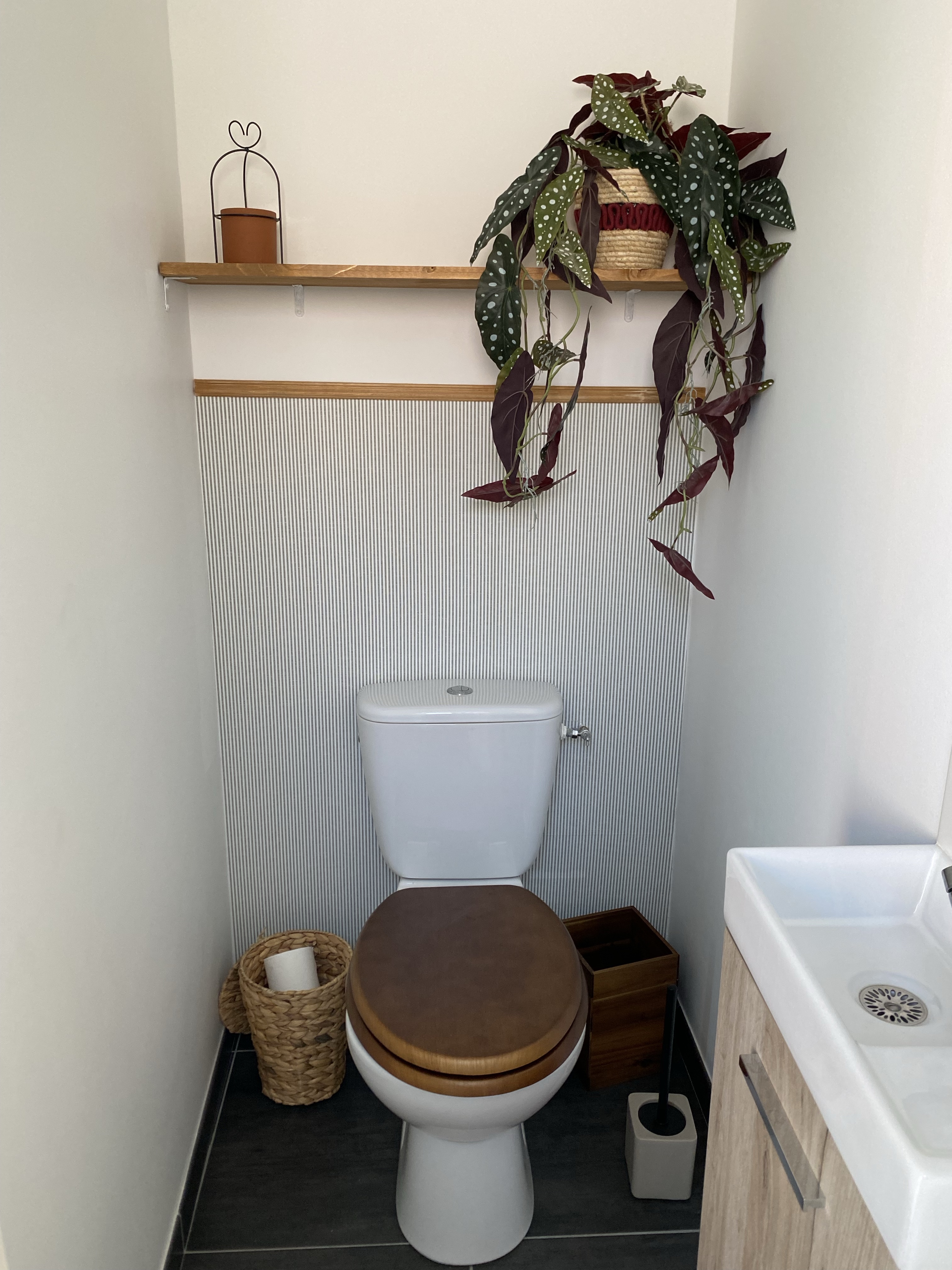 Bathroom of the rental house